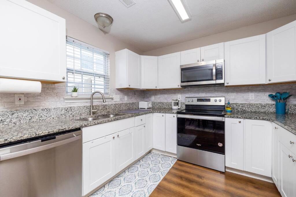 Queen City Family-Friendly Entire House, שרלוט מראה חיצוני תמונה