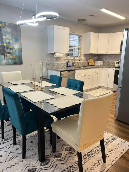 Queen City Family-Friendly Entire House, שרלוט מראה חיצוני תמונה