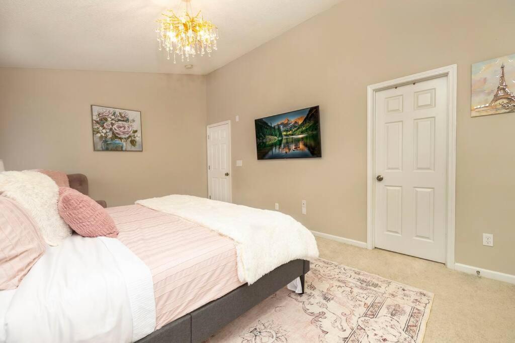 Queen City Family-Friendly Entire House, שרלוט מראה חיצוני תמונה